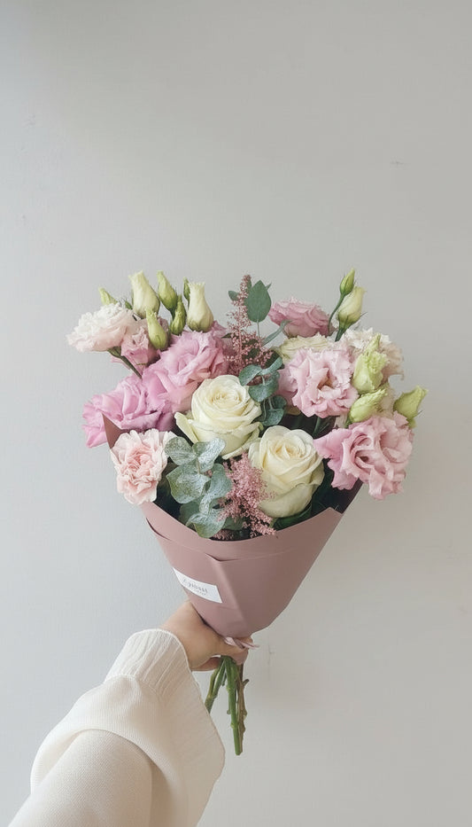 Šviesi pastelinė puokštė